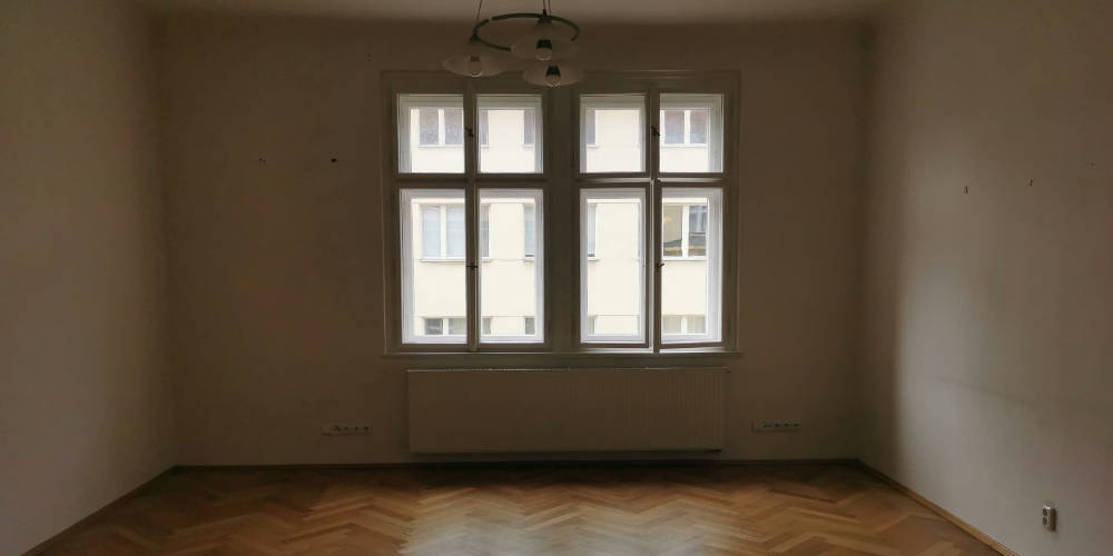 Stavební úpravy velkometrážního bytu v činžovním domě, Praha Vinohrady